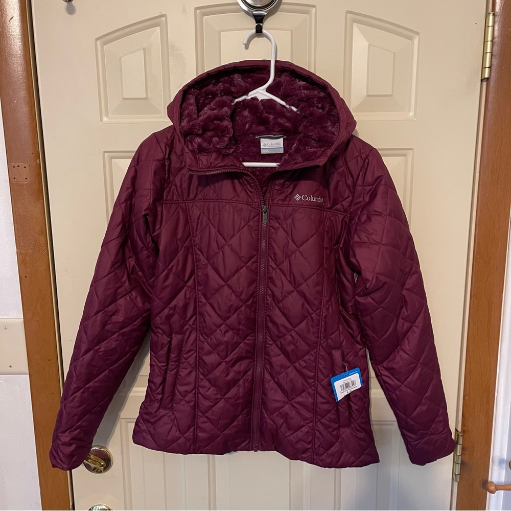NWT Columbia Copper Crest Hooded Jacket in Burgundy